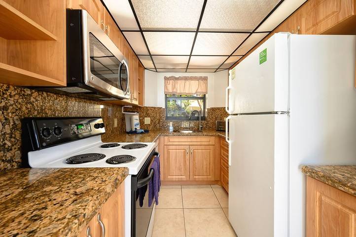 Villa for 6 people, with hot tub and pool as well as yard in Florida Keys