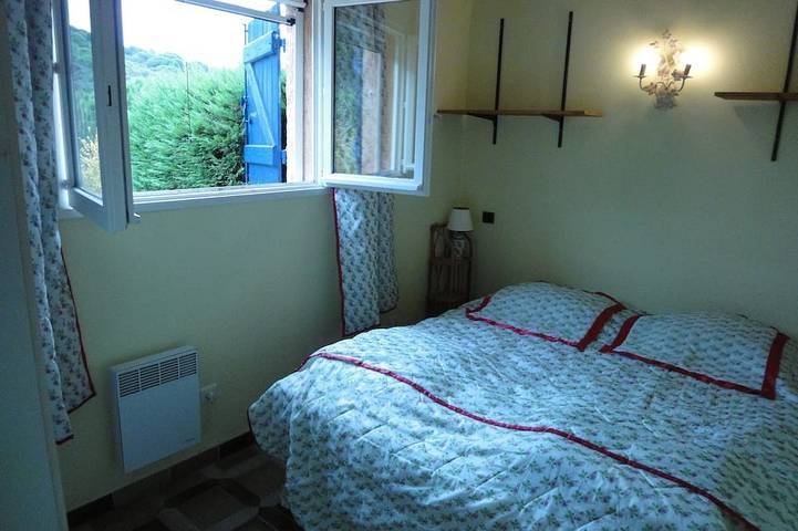 Gîte pour 8 personnes, avec terrasse et jardin dans Plage de Gigaro - 4