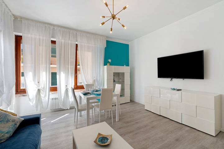 Appartement entier, Appartement 'A Casa Di Brenda' avec vue sur la montagne, Wi-Fi et climatisation in Chiavari, Riviera di Levante