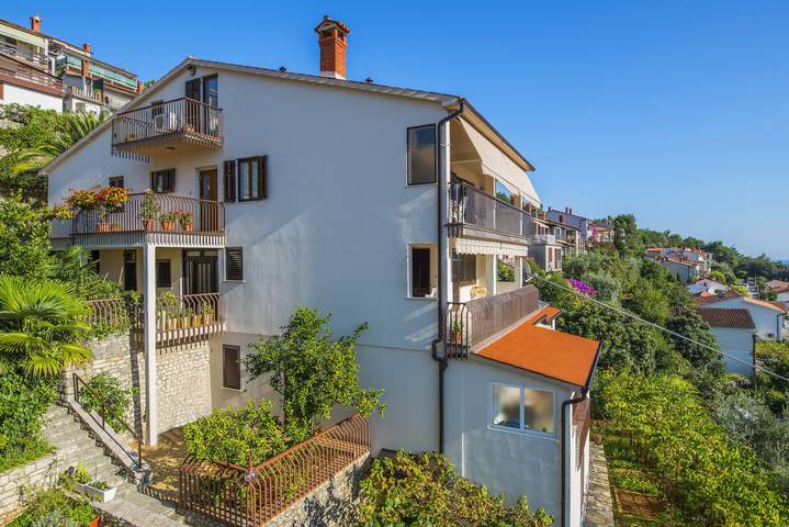 Ferienwohnung für 2 Personen, mit Terrasse in Labin-Rabac - 2
