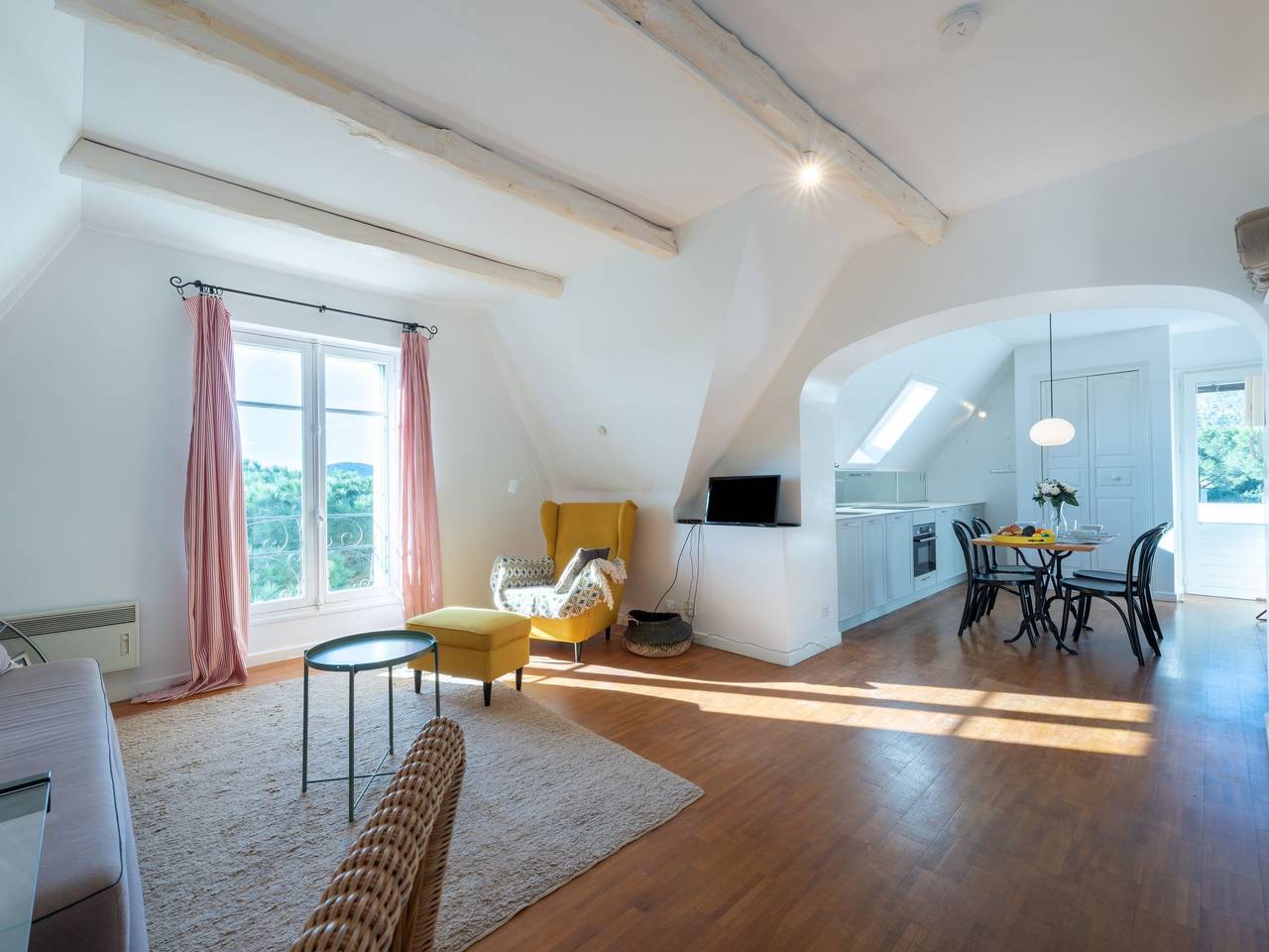 Entire apartment, Castel Haussmann in Cavalaire-sur-Mer, Draguignan region