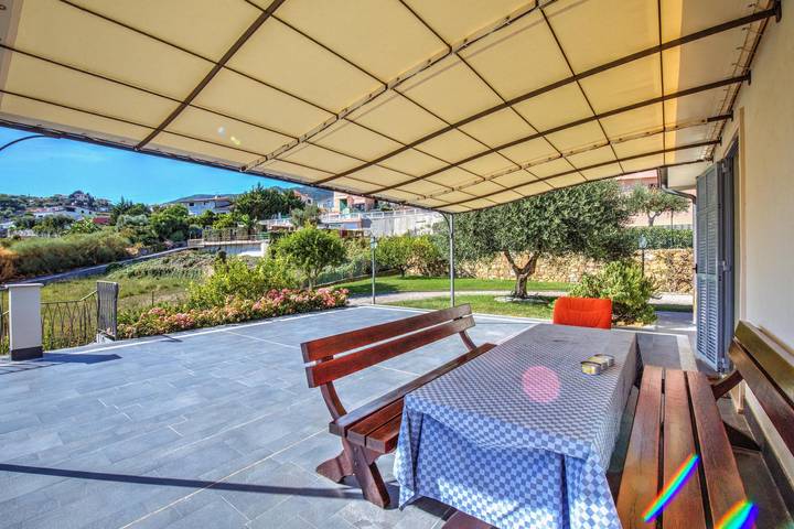 Villa pour 10 personnes, avec vue sur l’océan ainsi que piscine et terrasse dans Ligurie - 3