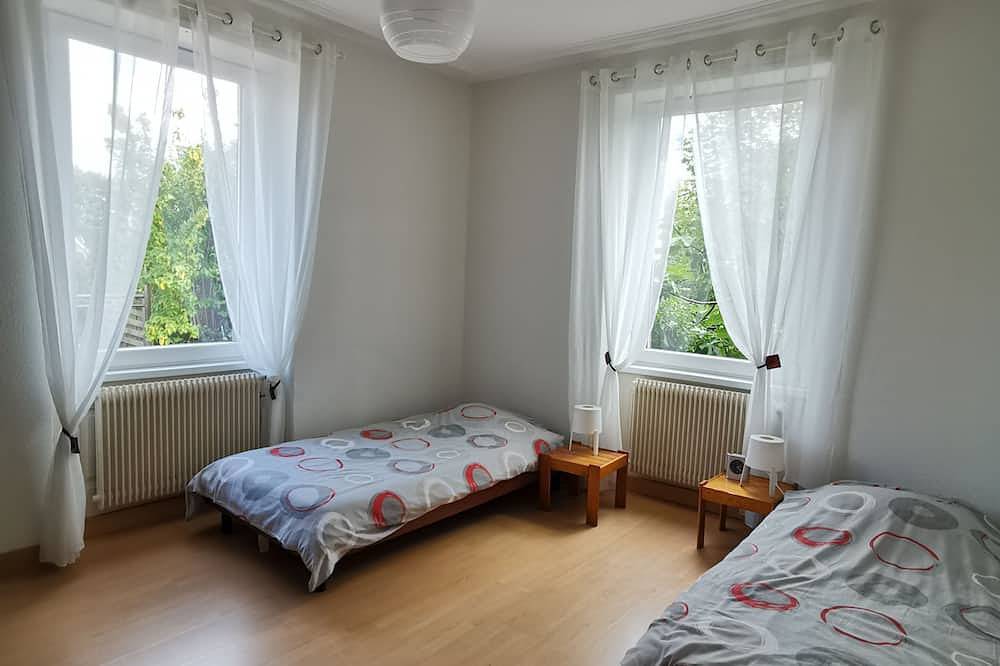 Entire apartment, Apartment in house, from 2 to 4 people, 2 bedrooms, garden. in Mulhouse, Mulhouse region