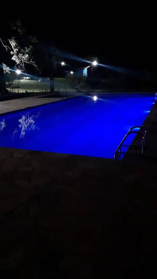Pousadas para 2 pessoas, com piscina e jardim em São Pedro (SP)