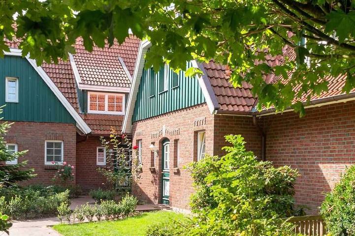 Ferienhaus für 6 Personen, mit Terrasse und Garten sowie Sauna