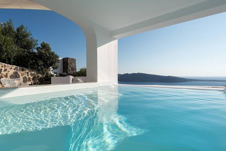 Ferienhaus für 8 Personen, mit Terrasse und Whirlpool auf Santorin - 2