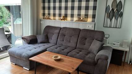 Ferienhaus für 6 Personen, mit Garten in Emden