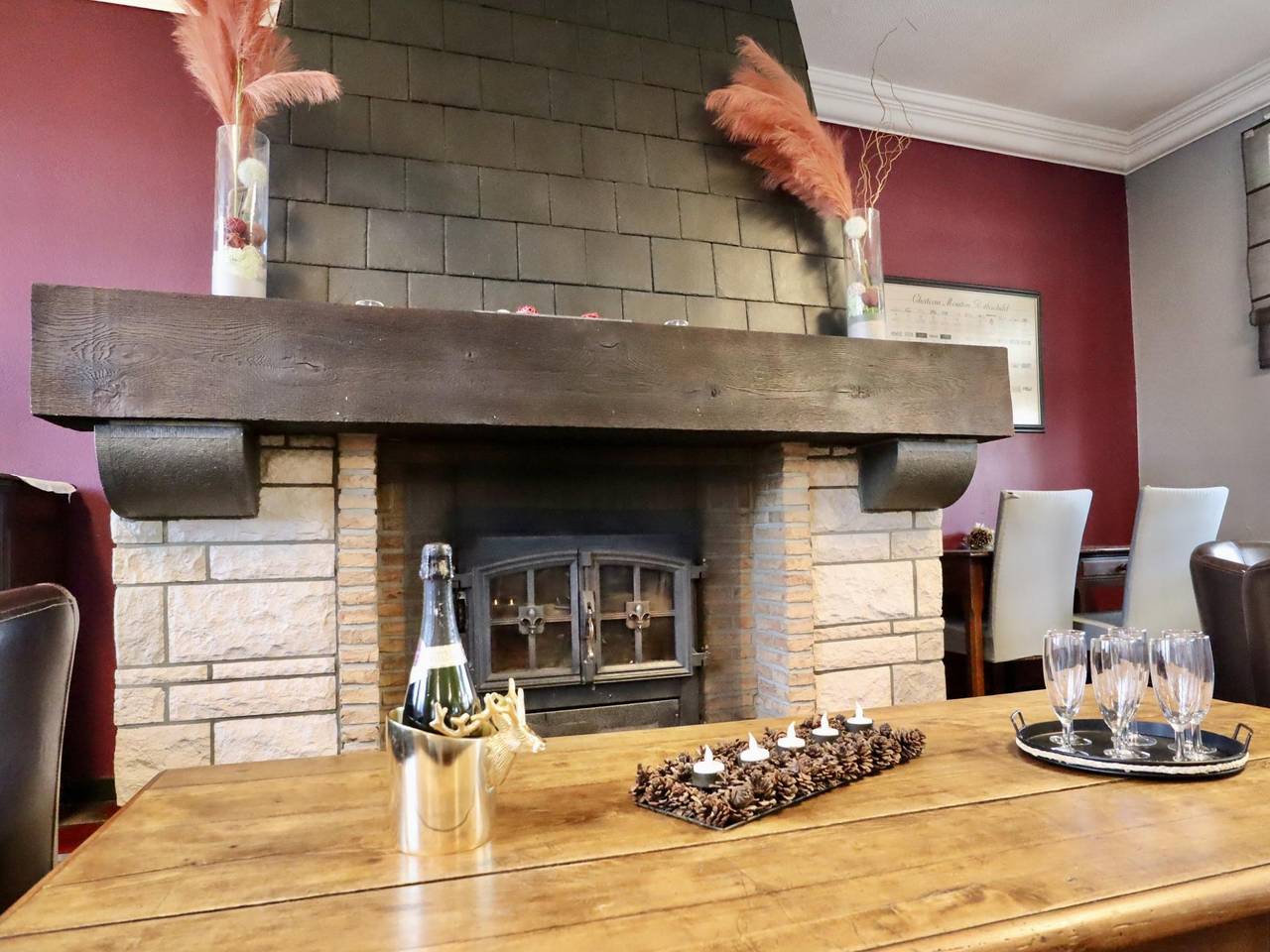 Gezellig voormalig hotel met pooltafel & kicker in Polleur, Theux