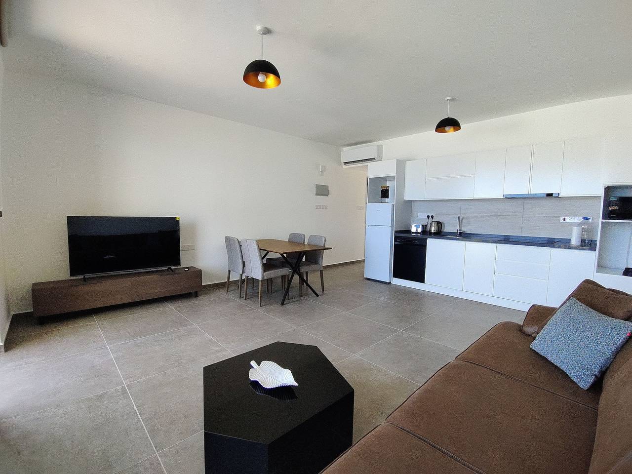 Entire apartment, "Azure Pearl" - Wake Up by the Sea · Oceanfront Garden Retreat with Pool in Northern Cyprus