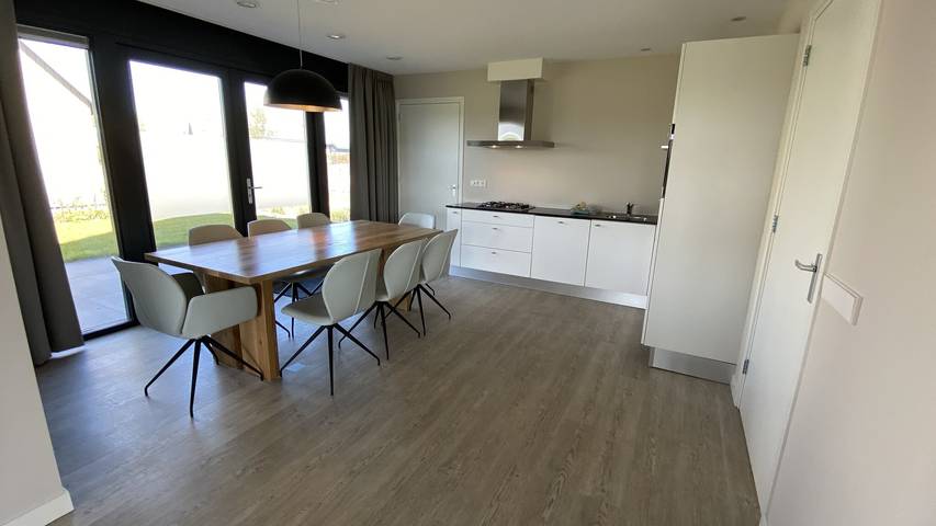 Vakantie Zeeland — Vz2662 Villa Deluxe Tholen | 8 personen in Tholen, Niederländische Nordsee
