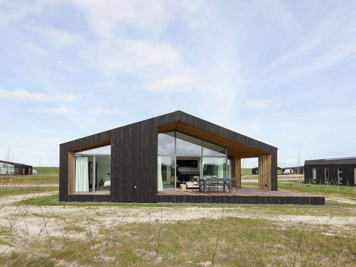 Ferienhaus für 6 Personen, mit Terrasse und Garten in Wissenkerke