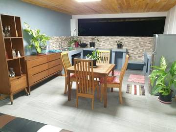 Gîte pour 3 personnes, avec jardin et terrasse dans Uturoa