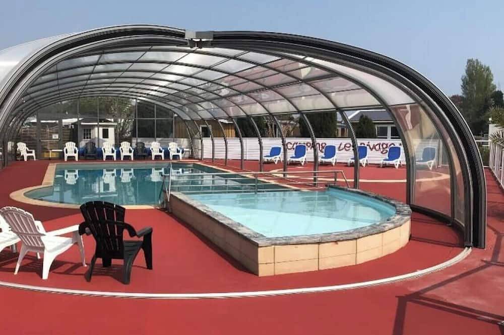 Zecamping 4* familial 500m plage piscine couverte mobil-home 35m2 in Quettehou, Región de Cherbourg