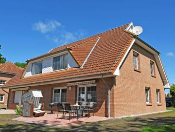 Ferienwohnung für 5 Personen, mit Terrasse und Garten in Ummanz