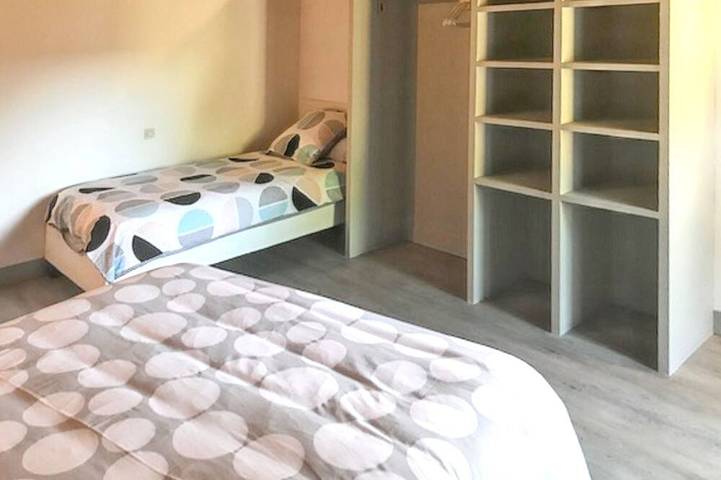 Location de vacances pour 3 personnes, avec jardin, animaux acceptés à Mouterre-Silly - 2