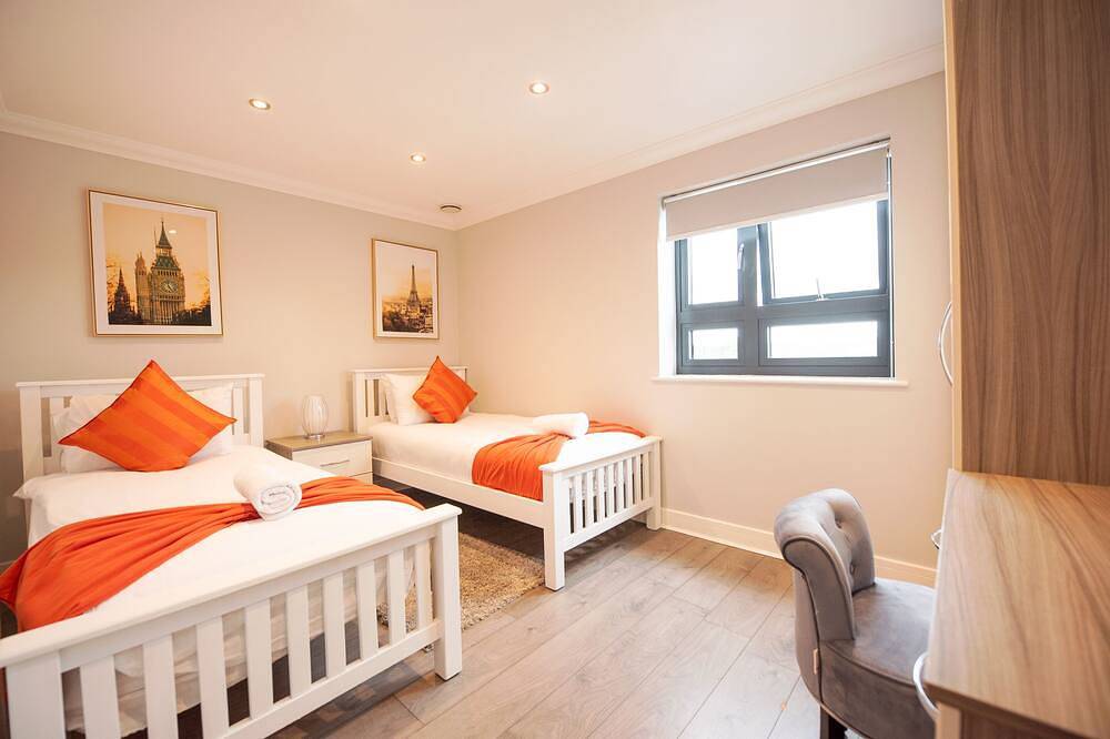 Appartement entier, Appartement en attiq-Supérieure-Salle de bain privée-Town Centre in Reading, Berkshire