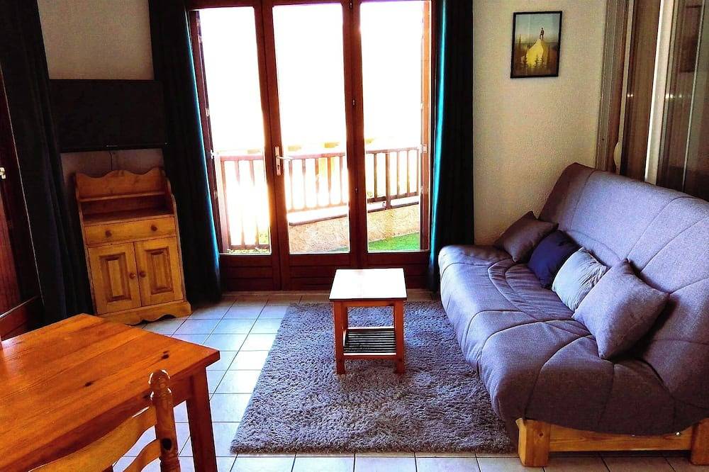 Ganze Wohnung, T2 Between lake and mountains in Savines, 300m from the lake in Savines-le-Lac, Nationalpark Écrins