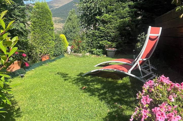 Holiday rental for 6 people, with terrace and garden, with pets in Andorra