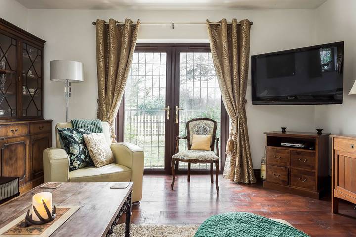 Holiday rental for 6 people, with garden in Christchurch