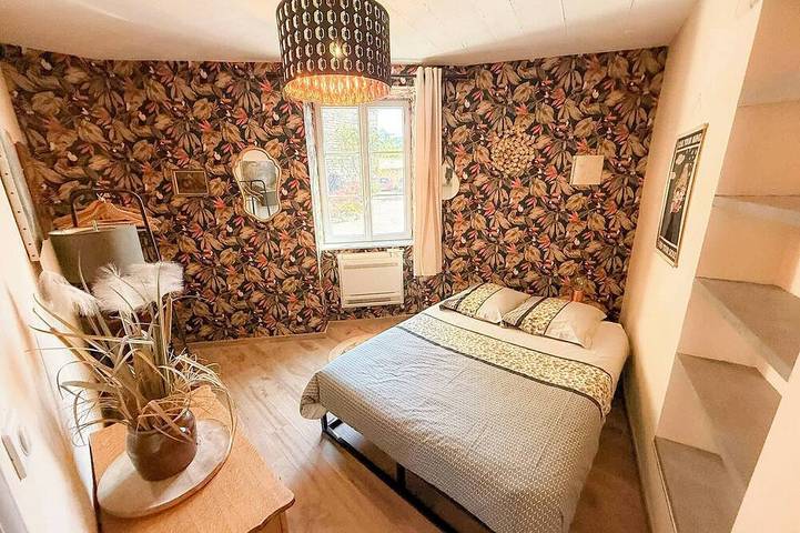 Location de vacances pour 13 personnes, avec terrasse et jardin, animaux acceptés à Savigny-lès-Beaune - 2