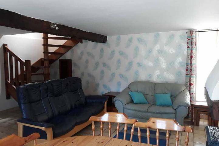 Gîte pour 5 personnes, avec Jardin et Piscine à Saint-Connec - 3
