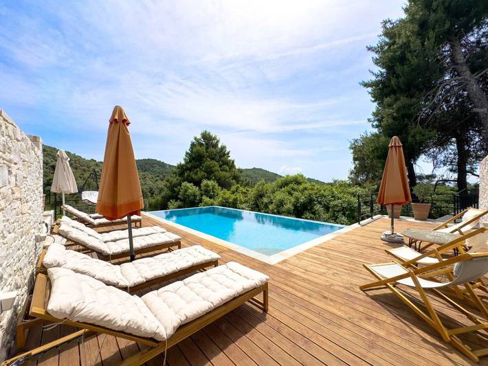 Location de vacances pour 6 personnes, avec piscine ainsi que jardin et terrasse dans Skiathos - 3
