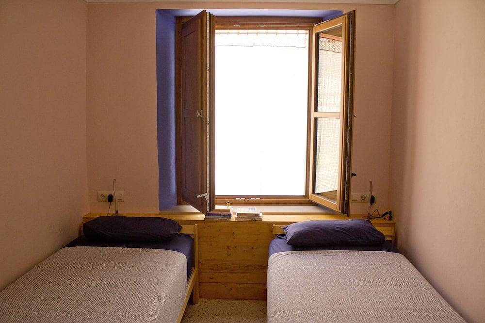 Logement, 2 terrasses et Bio Jardin, Costa Brava. Récemment rénové. in L'Armentera, Haut-Ampurdan