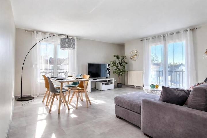 Appartement de vacances pour 4 personnes, avec vue ainsi que jardin et balcon