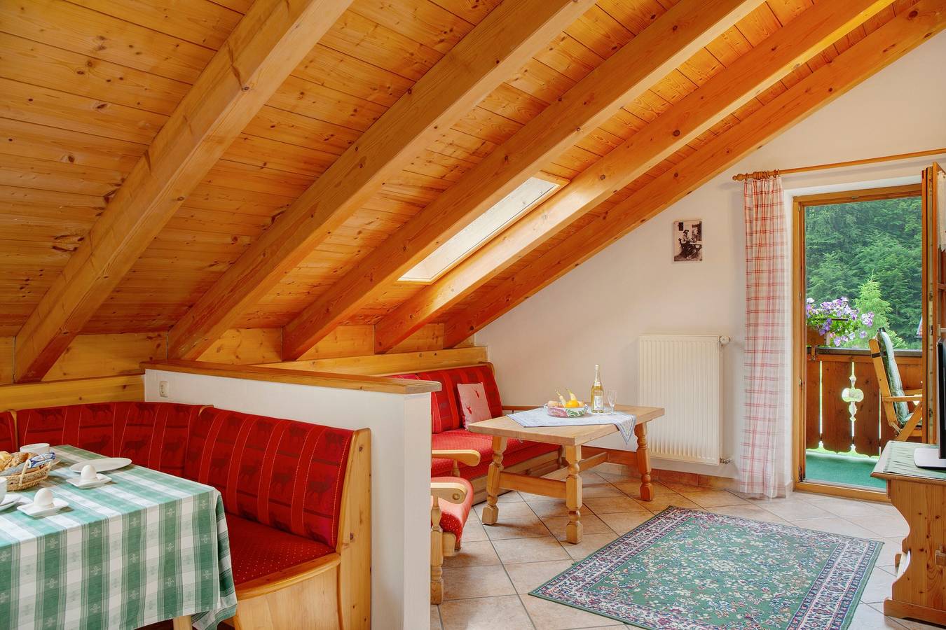 Appartement 'Waxenstein' met uitzicht op de bergen, balkon en Wi-Fi, foto 11