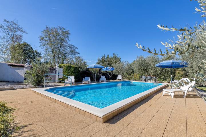 Ferienhaus für 6 Personen, mit Pool und Garten in Porec und Umgebung - 4