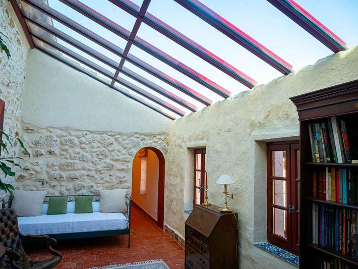 Location de vacances pour 2 personnes, avec sauna et vue ainsi que jardin et piscine à Nissan-lez-Enserune - 3