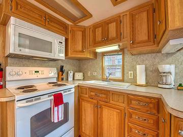 Glamping for 2 Guests in Maggie Valley, Cataloochee Valley, Picture 2