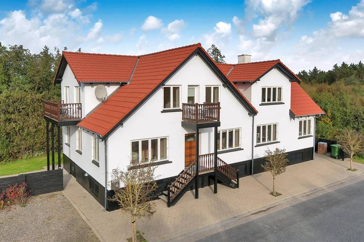 Beautiful home in Hirtshals w/ WiFi, 7 Bedrooms and Sauna in Hirtshals region, Tannisbucht