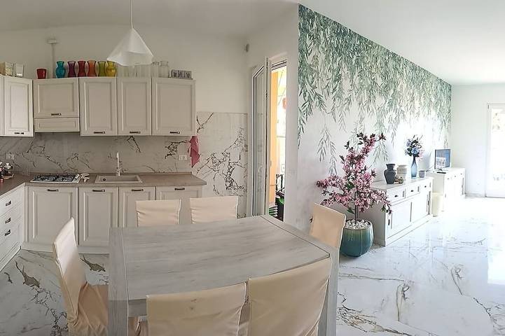 Appartamento vacanze per 5 persone, con giardino e balcone - 1