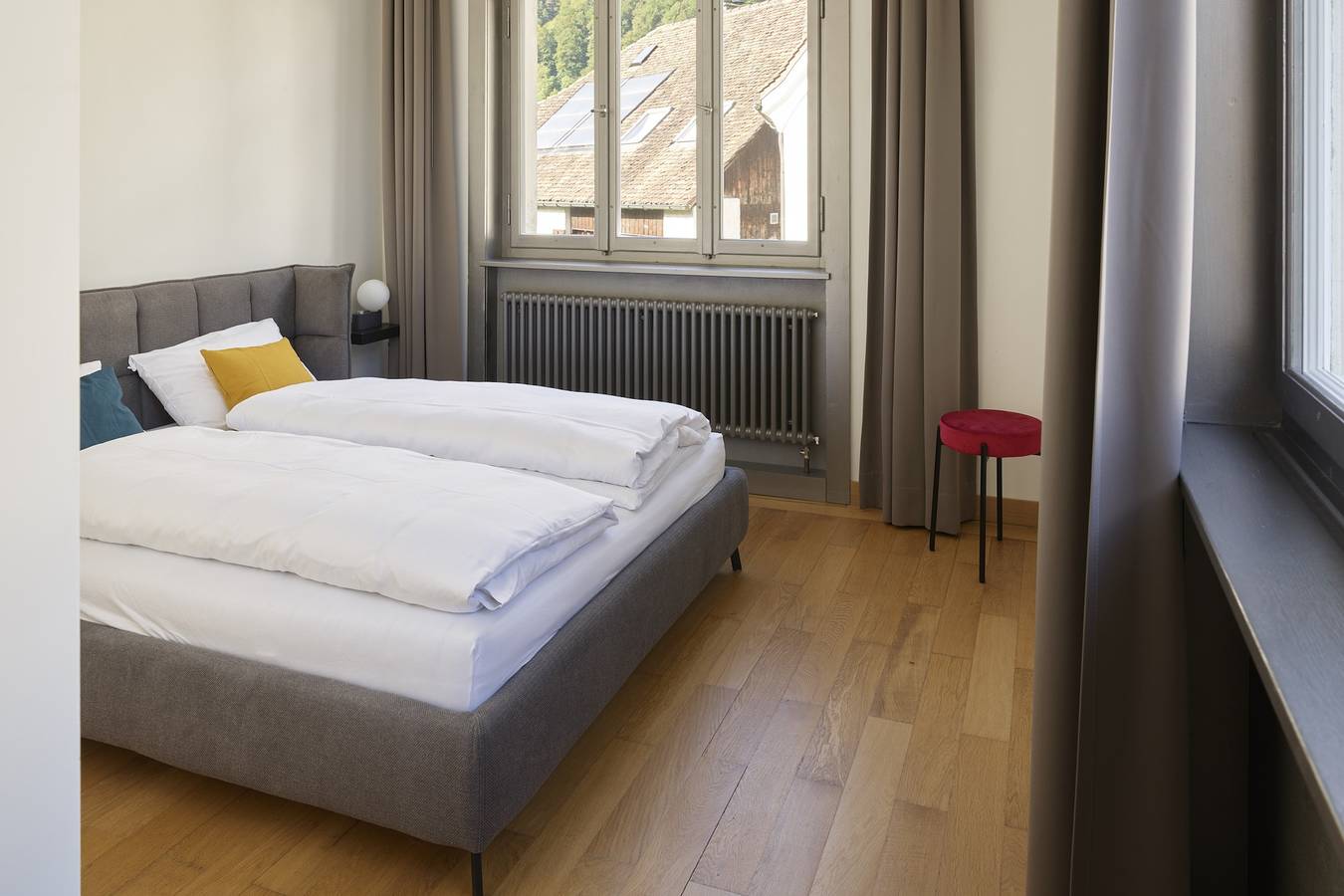 Auberge Adler - Doppelzimmer in Fläsch, Bündner Herrschaft