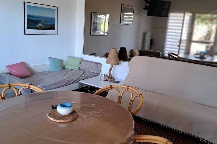 Appartement entier, Appartement T2 vue mer Porquerolles in Hyeres, Côte méditerranéenne (France)