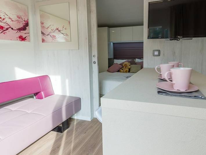 Wohnwagen für 2 Personen, mit Terrasse in Kroatien - 3