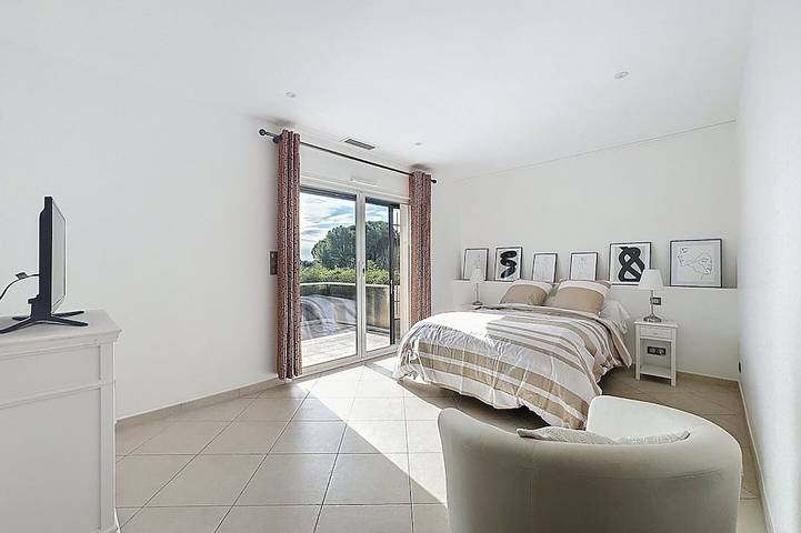 Location de vacances pour 8 personnes, avec Balcon ainsi que Jacuzzi et Jardin à Teyran - 2