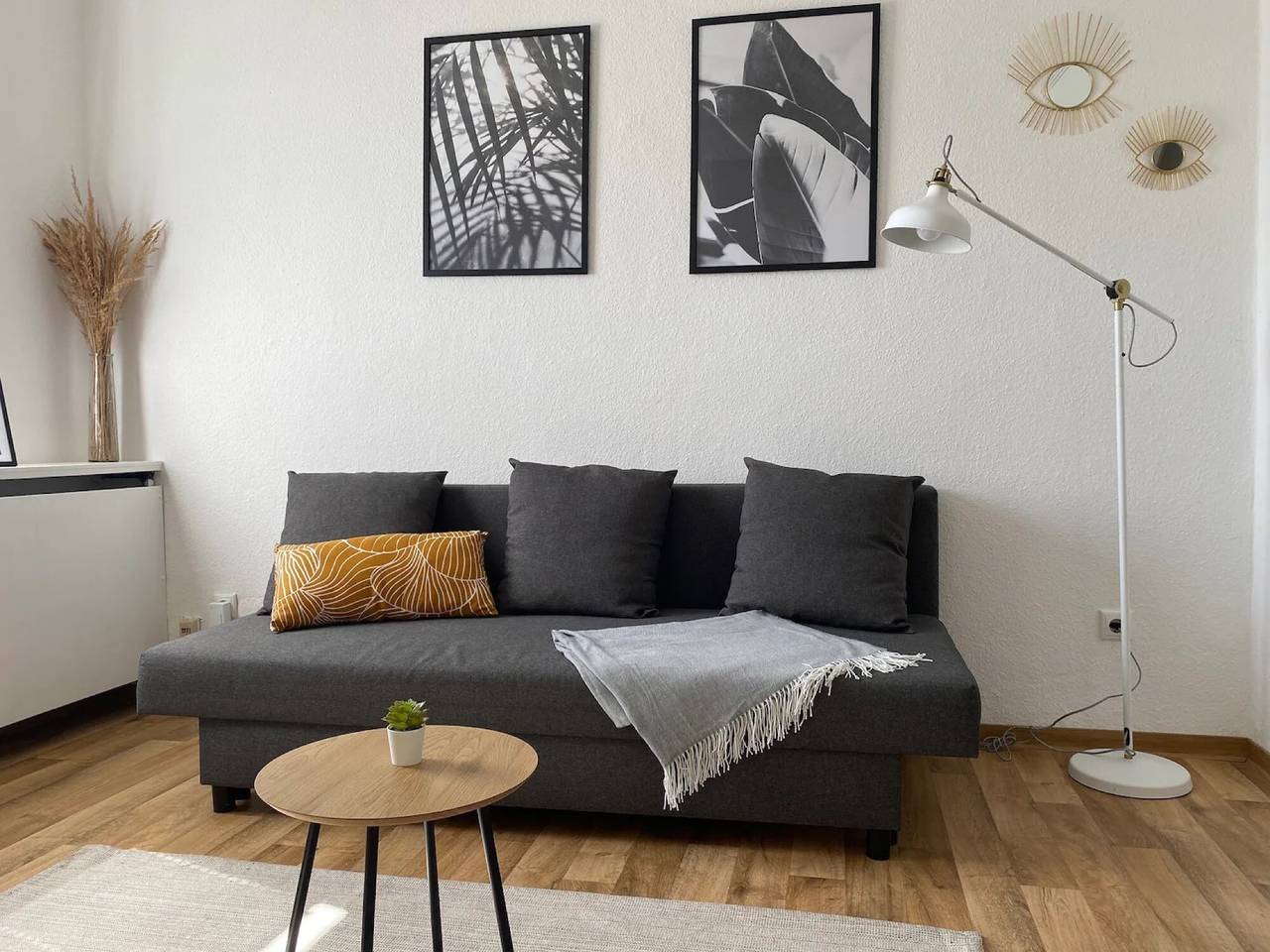 Ganze Wohnung, Ferienwohnung 'Freundliche Ferienwohnung' mit Wlan in Magdeburg, Elbe-Börde-Heide