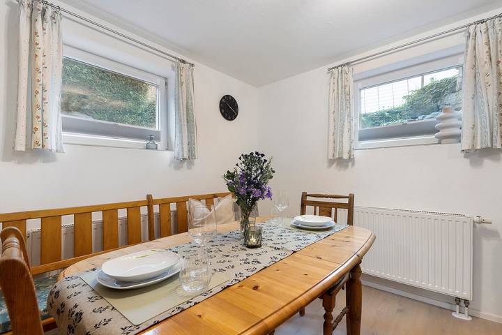 Entire apartment, Holiday Apartment 'Locherer' with Wi-Fi in Wasserburg (Bodensee), Bavarian Swabia