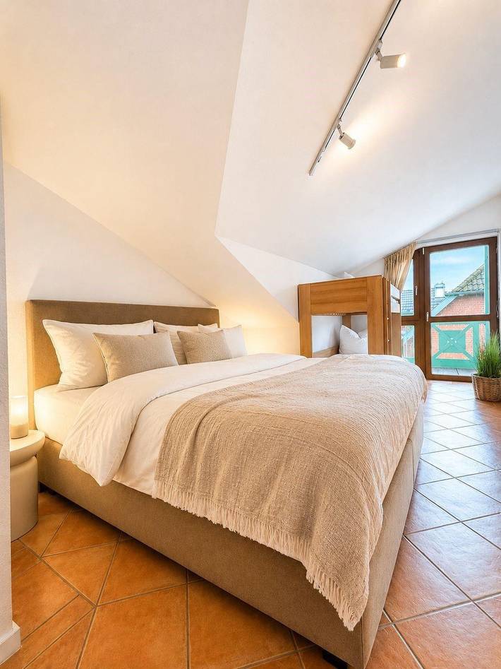 Entire holiday apartment, Holiday apartment for 5 people with balcony in Sellin, Ruegen