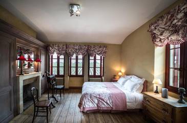 Maison d’hôte pour 3 personnes, avec vue et jardin à Labarde