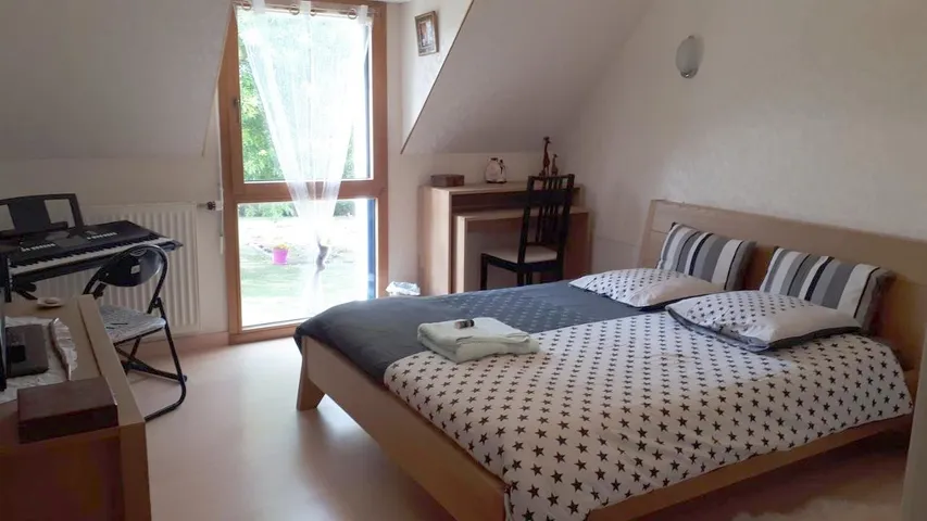 Alojamiento y desayuno para 2 personas, con vistas y jardín - 1