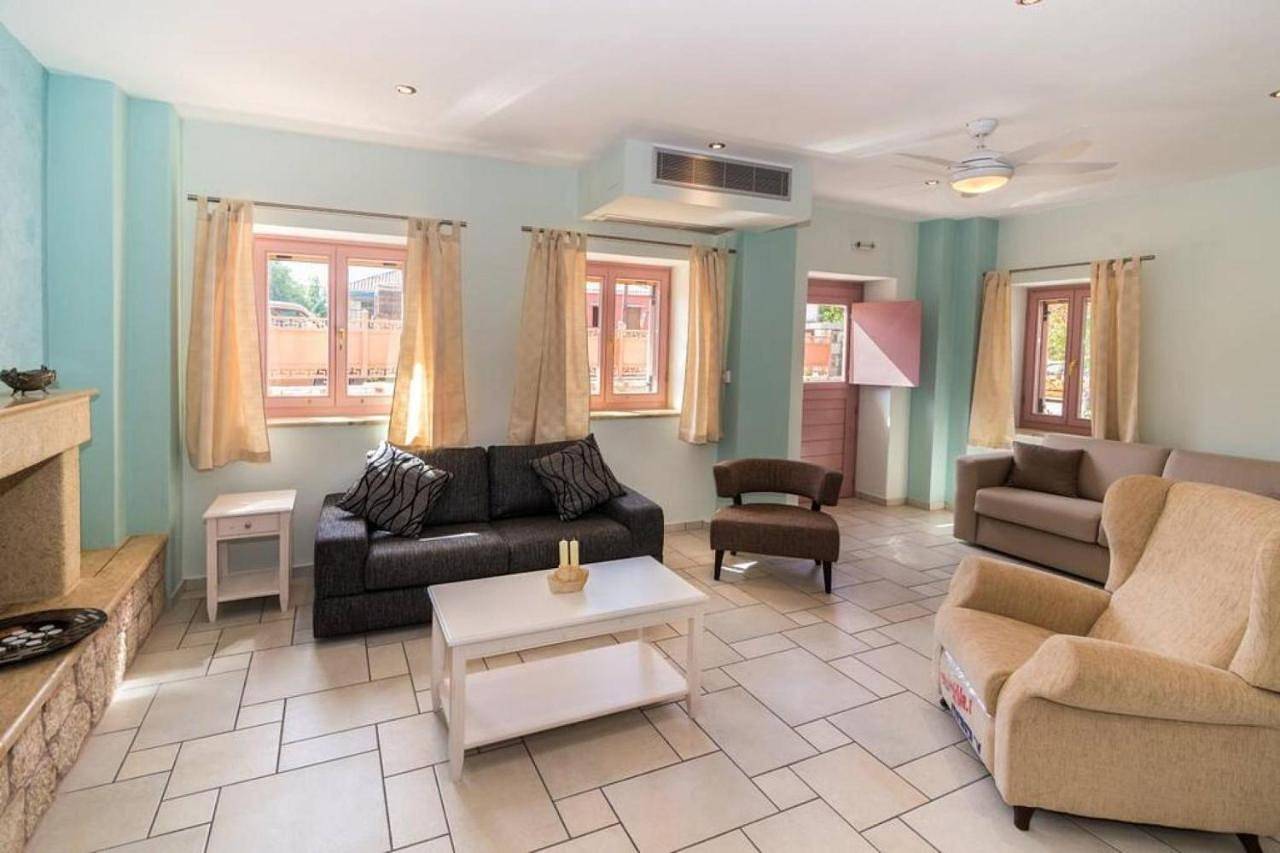 Three-Bedroom Villa in Stoupa, Mani Peninsula