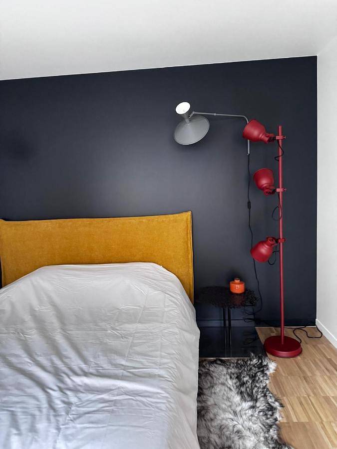 Double Room with Private Bathroom in Saint-Ouen, Seine-Saint-Denis