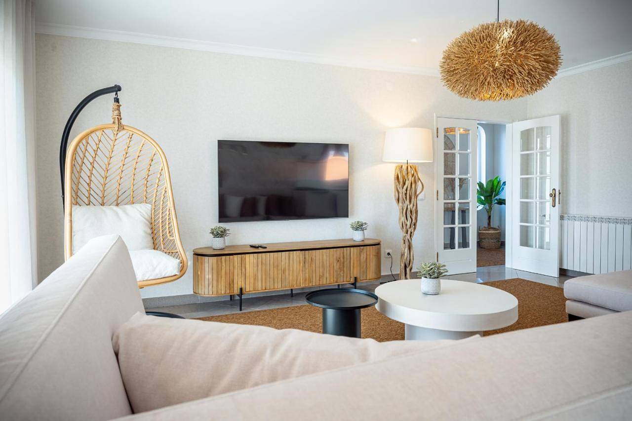 Magnolia Luxury Villa in Vieira de Leiria, Leiria distrito