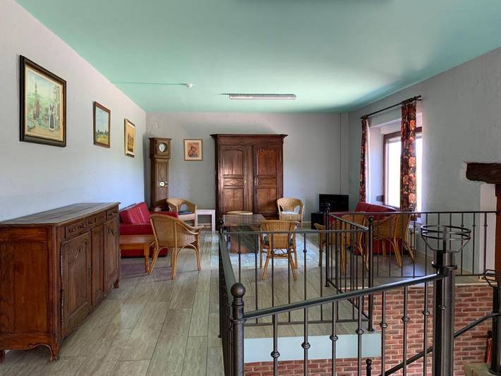 Location de vacances pour 50 personnes, avec jardin et vue, animaux acceptés à Chassepierre - 4