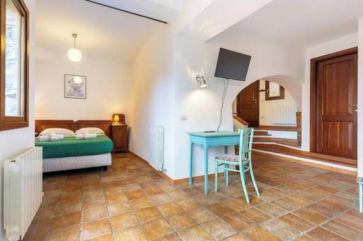 Appartamento intero, Hostdomus -  Olive & Garden 1 in Paravenna, Garlenda