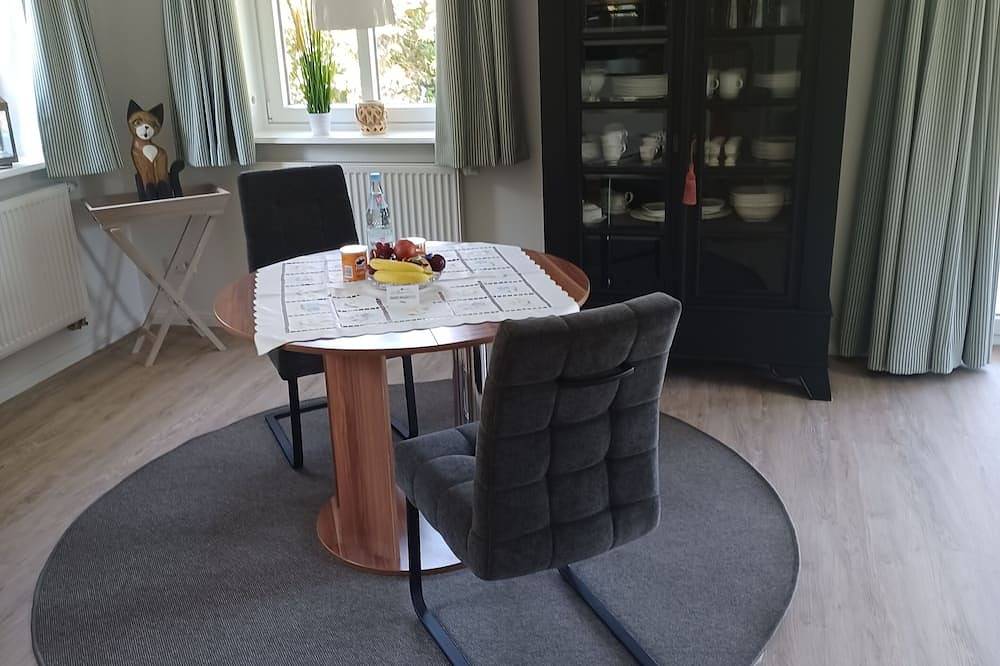 Ganze Wohnung, Komfort-Fewo Noorblick am Haddebyer Noor, bis 2 Personen, Kultur, Wandern, Rad in Fahrdorf, Schleswig & Umgebung