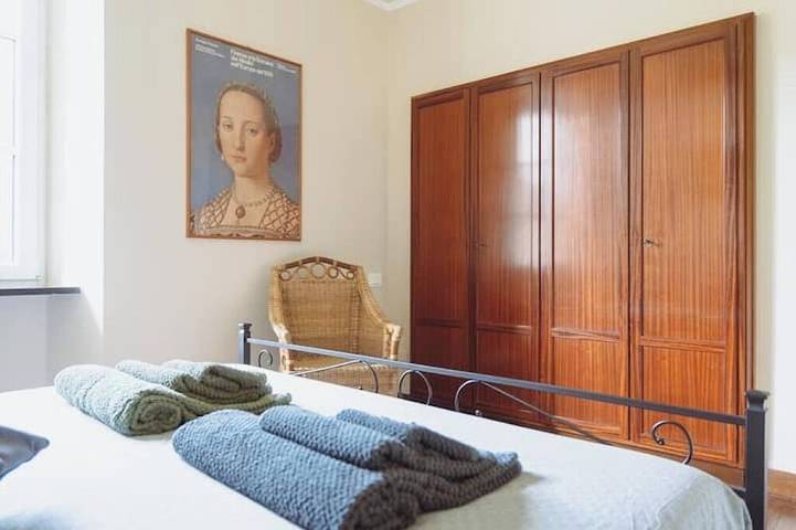 Appartamento intero, Olea Appartamento con giardino: Immersa nel verde con vista vicino Chiavari in Ne, Riviera di Levante